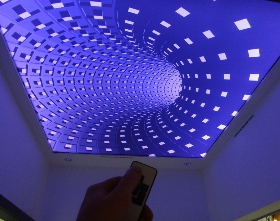 Заказать 3d натяжные потолки в г. Суворов